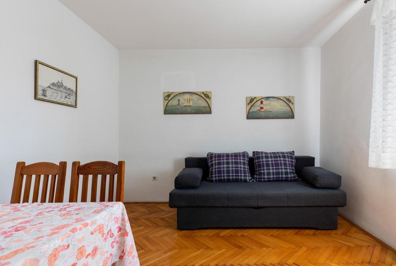 Apartments And Room Pergola Rovinj Luaran gambar