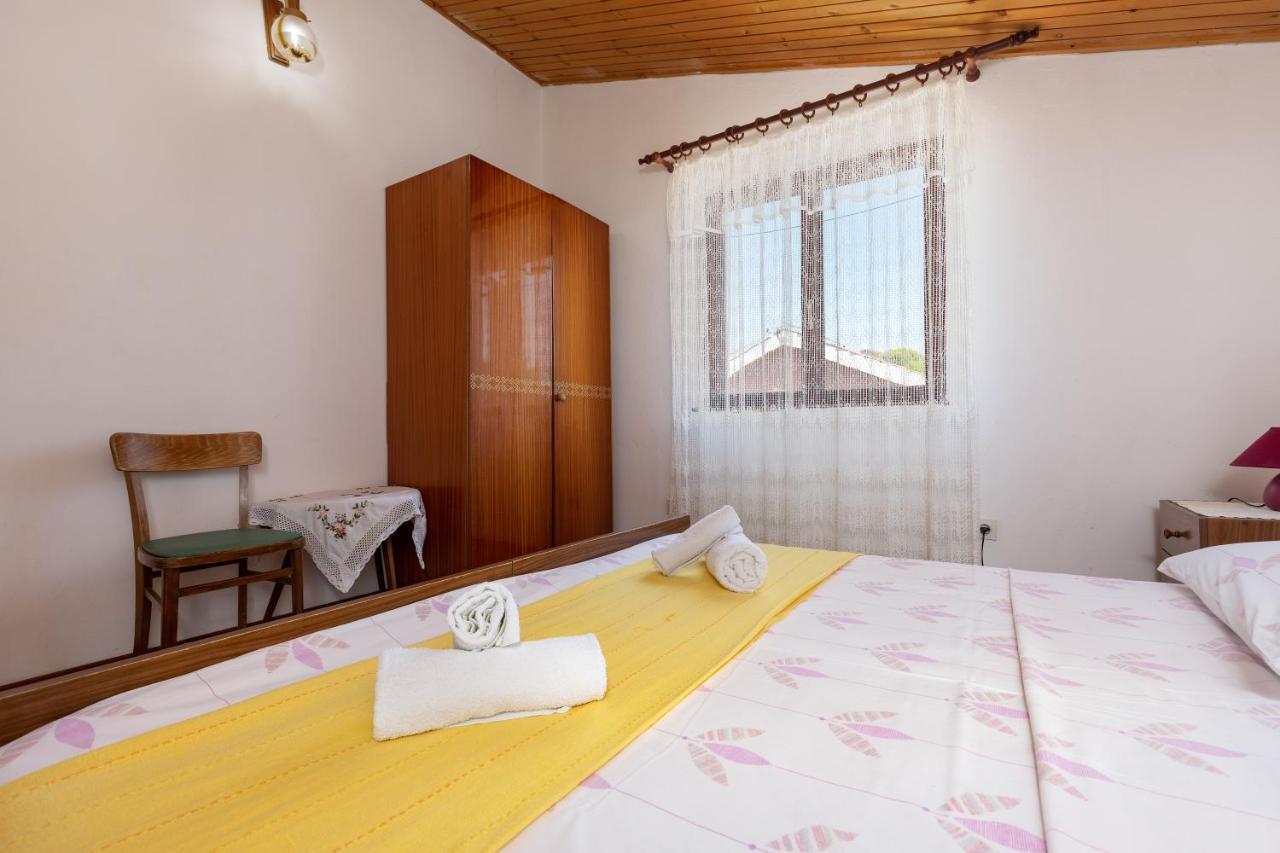 Apartments And Room Pergola Rovinj Luaran gambar