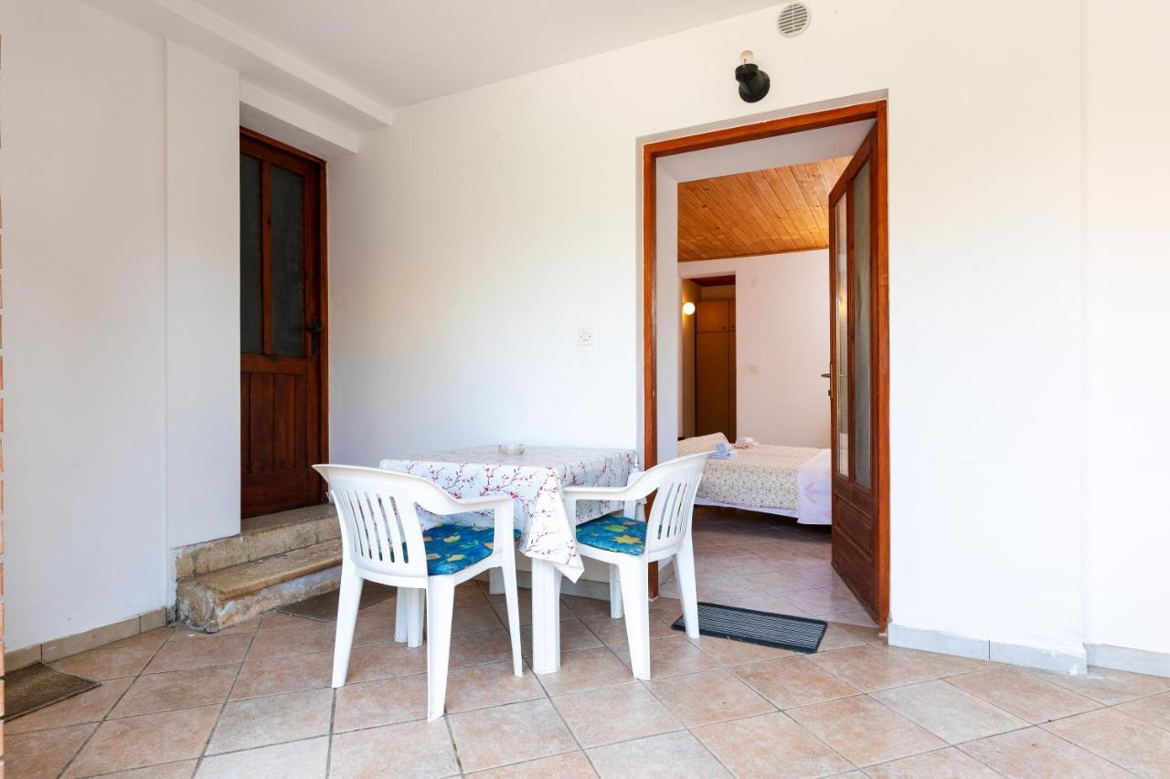 Apartments And Room Pergola Rovinj Luaran gambar