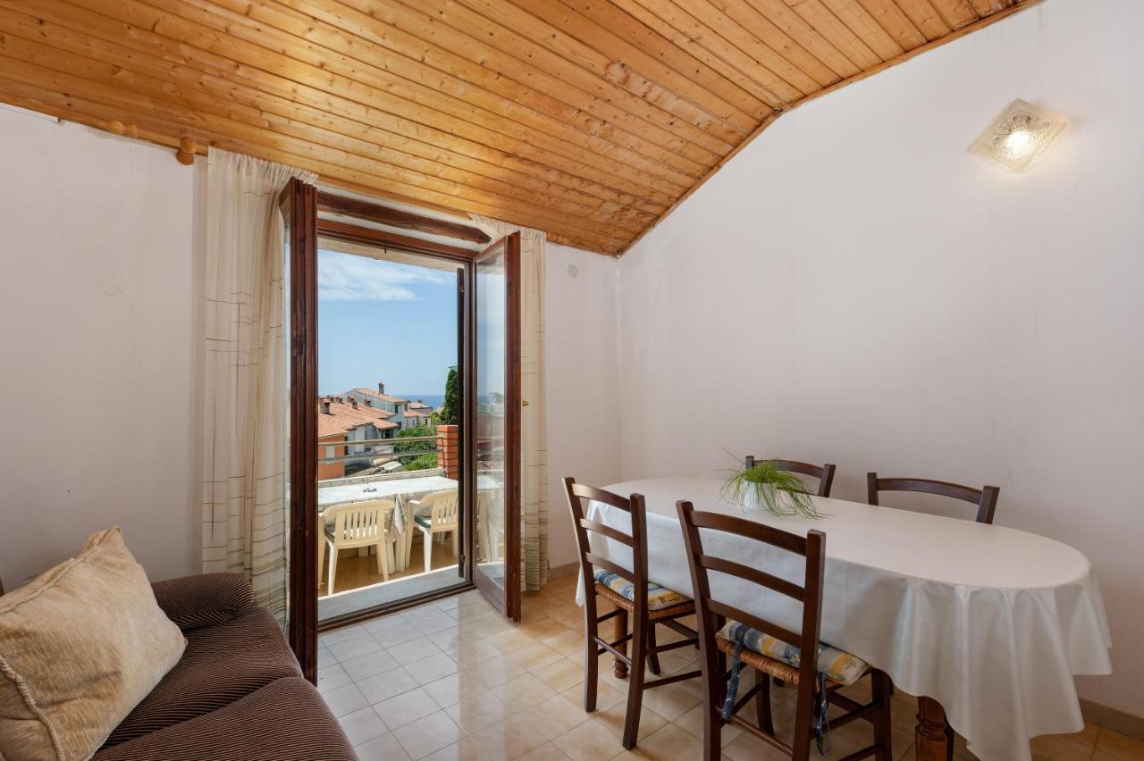 Apartments And Room Pergola Rovinj Luaran gambar