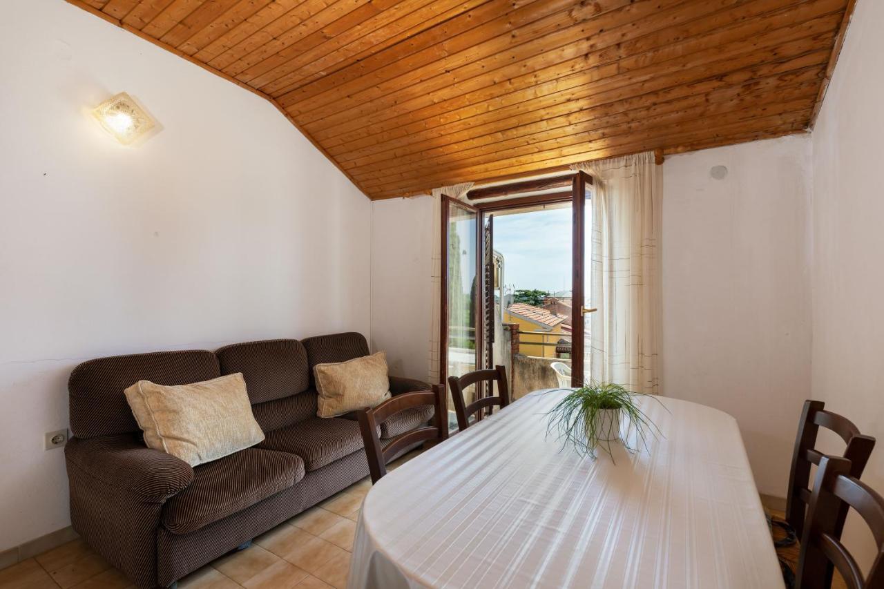 Apartments And Room Pergola Rovinj Luaran gambar